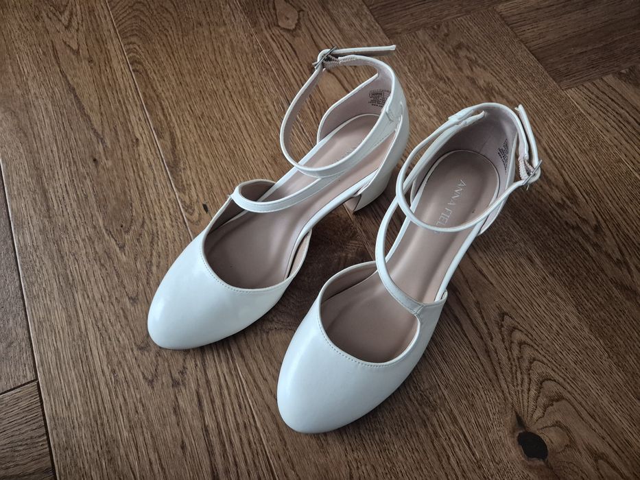 Buty ślubne rozm. 37