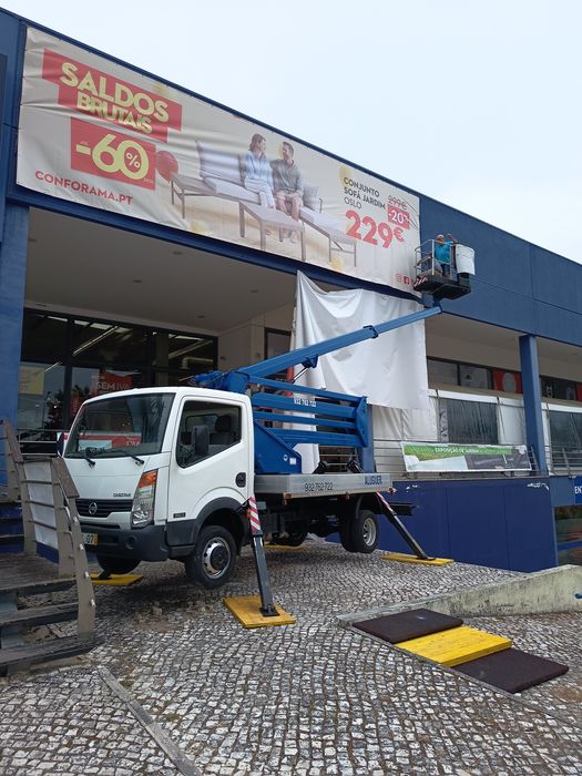 Aluguer de Camião Grua com Cesto