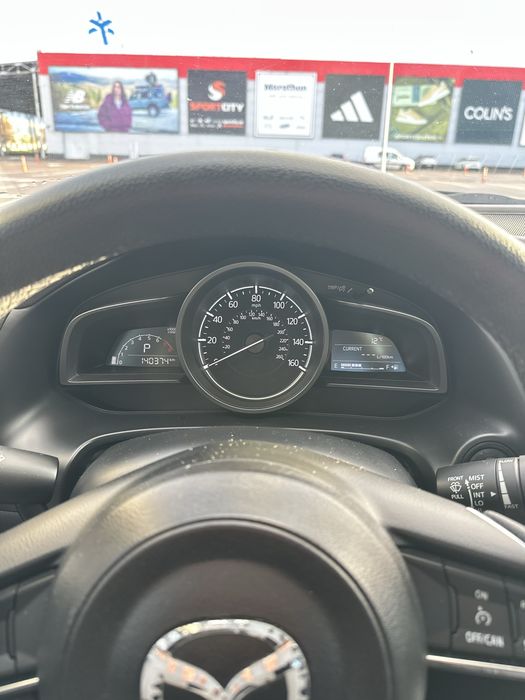 mazda 3 2.0 бензин