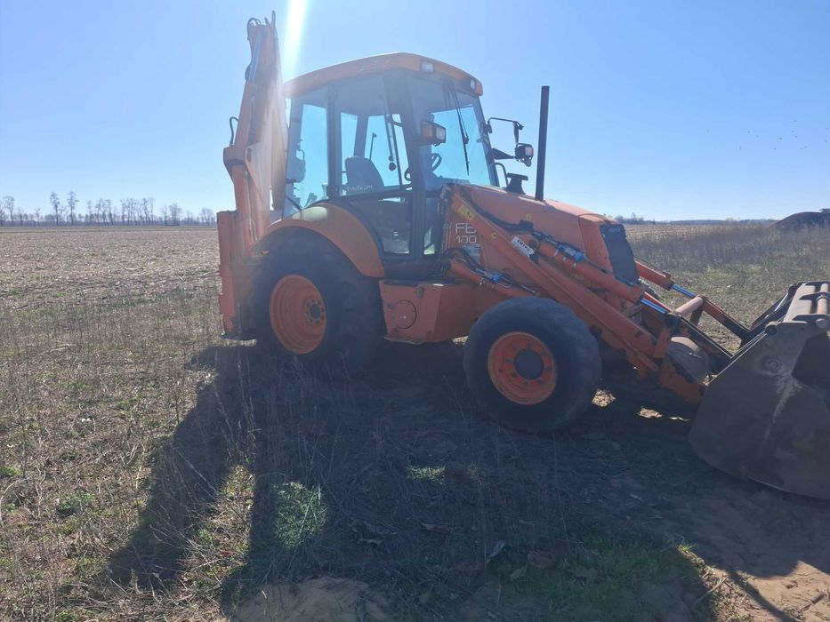 Fiat-Hitachi FB 100.2 Koparko-ładowarka new holland