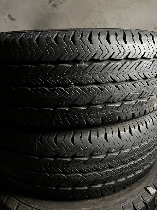 215/65/16c пара зимних шин