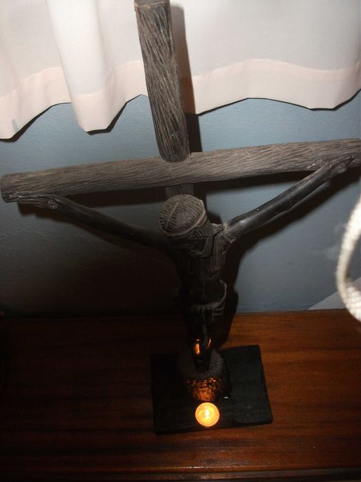 Arte sacra em pau santo