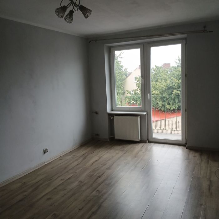 Mieszkanie 39 m - centrum Koła  IIp
