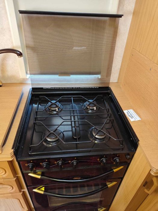 caravana em terreno cascais agua e luz incluidas por apenas 200 euros