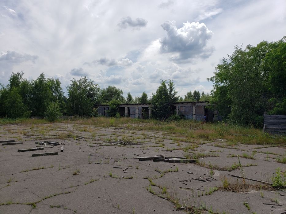 Продаж  виробниче приміщення  с. Серби
