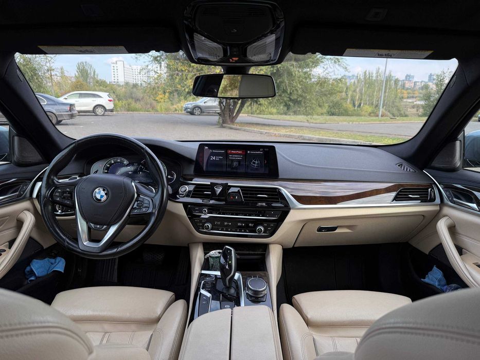 2018 р. BMW 540i G30  продам авто