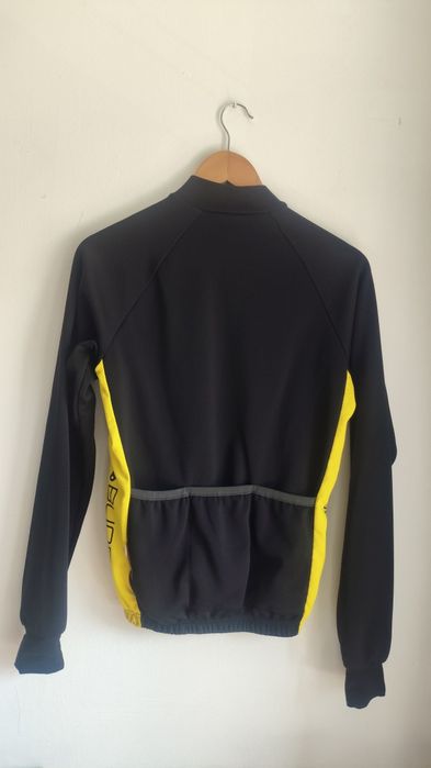 Conjunto ciclismo em excelente estado