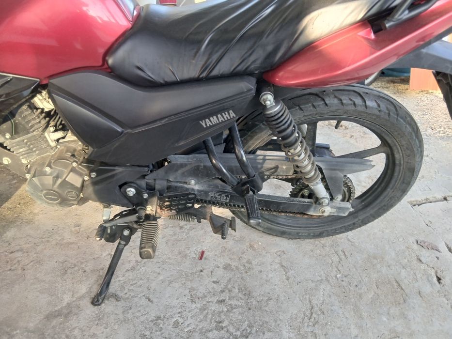 Vendo uma Yamaha  YS 125