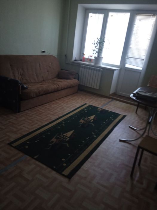 Здам 2 кімнатну квартиру подобово