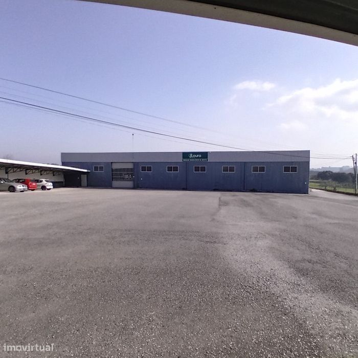 Armazém Industrial | 5.300 M² | Moitas - Pernes – Santarém