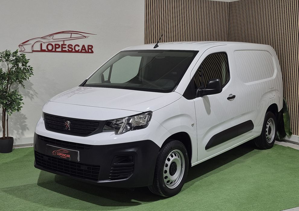 Peugeot Partner LONGA - 99.000KM - 2023 | GARANTIA | NACIONAL - 3 LUG.