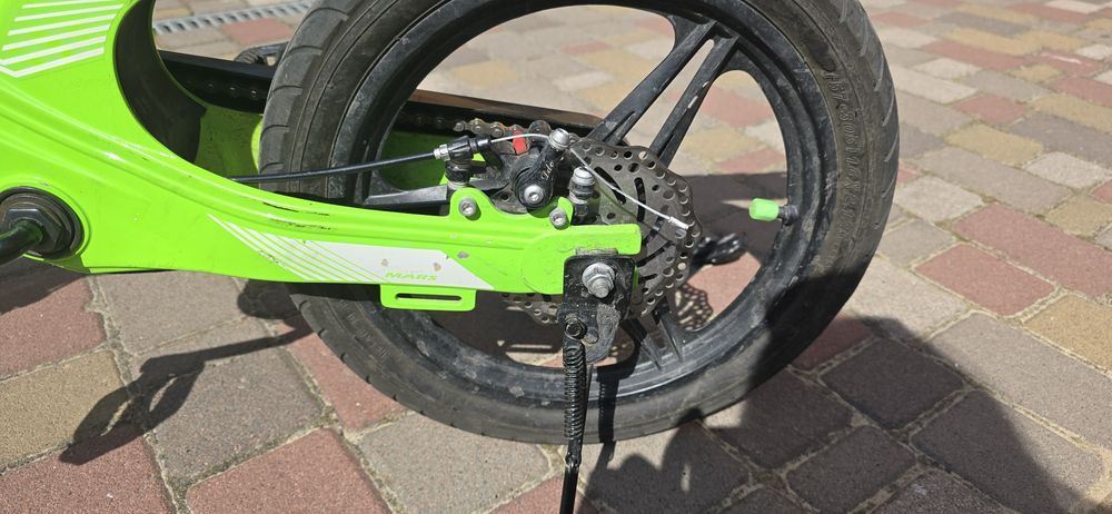 Велосипед Mars чотирьохколісний, колеса 18, від 4 років