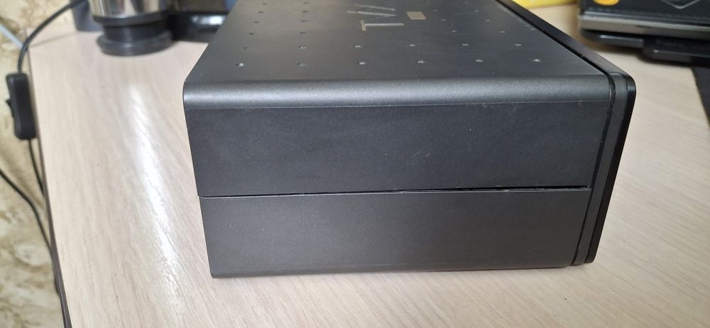 Медіаприставка  Dvico TViX HD