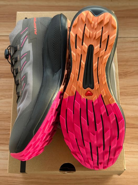 Salomon кросівки