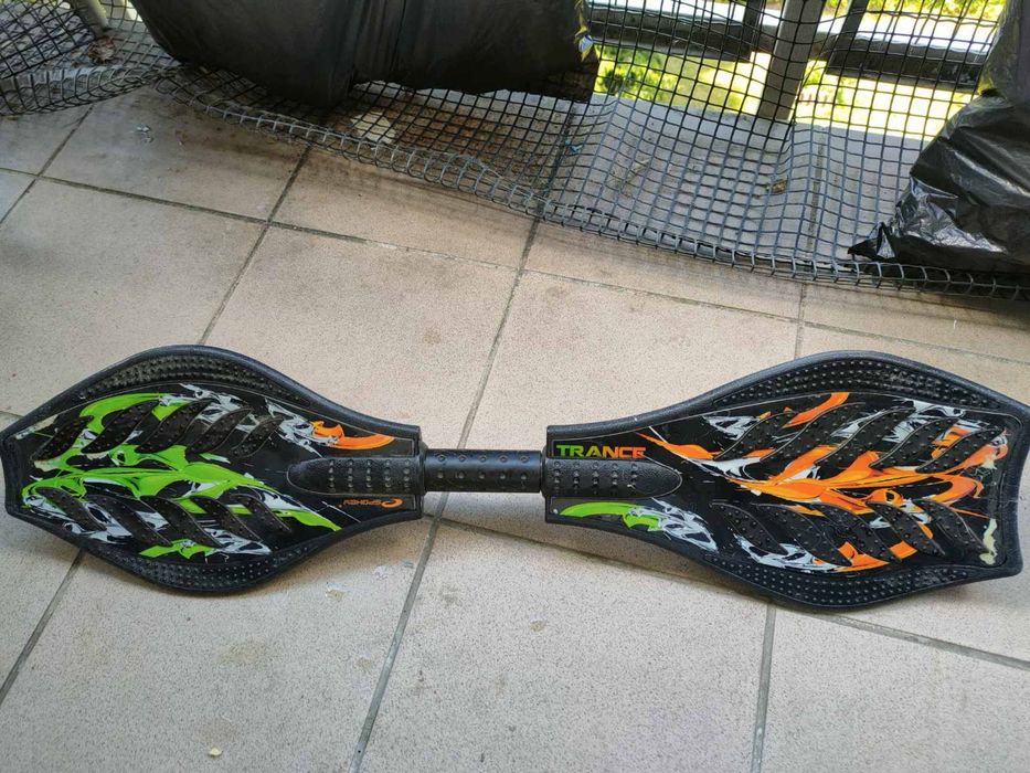 Skateboard deskorolka longboard