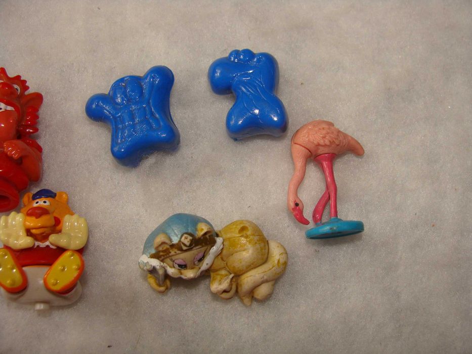 Figurine Set – Some Incomplete64751430340995123