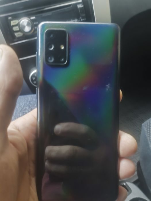 Продам Samsung  A71