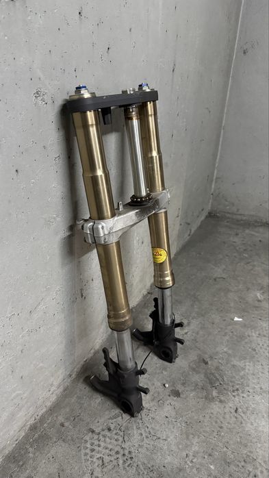 Suspensão suzuki gsxr k7