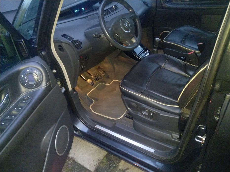 Piękny Reno grand Espace INITIALE 2011 rok led NOWA CENA