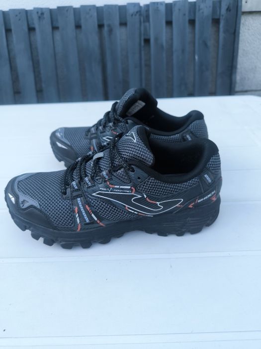 Sapatilha joma shock trail