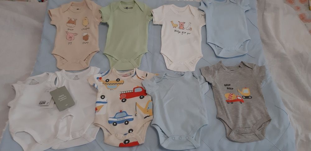 Продам новые вещи для новорожденных р. 56