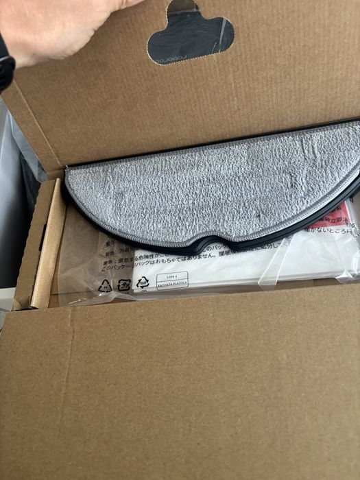 ROBOT SPRZĄTAJĄCY Roborock S8 czarny (S852 na gwarancji  na gwaracji