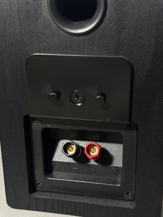 SVS Prime elevation Colunas Speakers