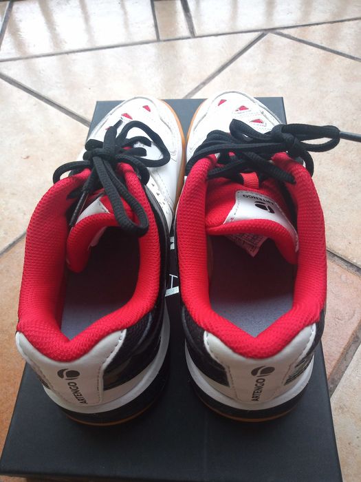 Buty tenisowe, do badmintona Artengo 37 nowe