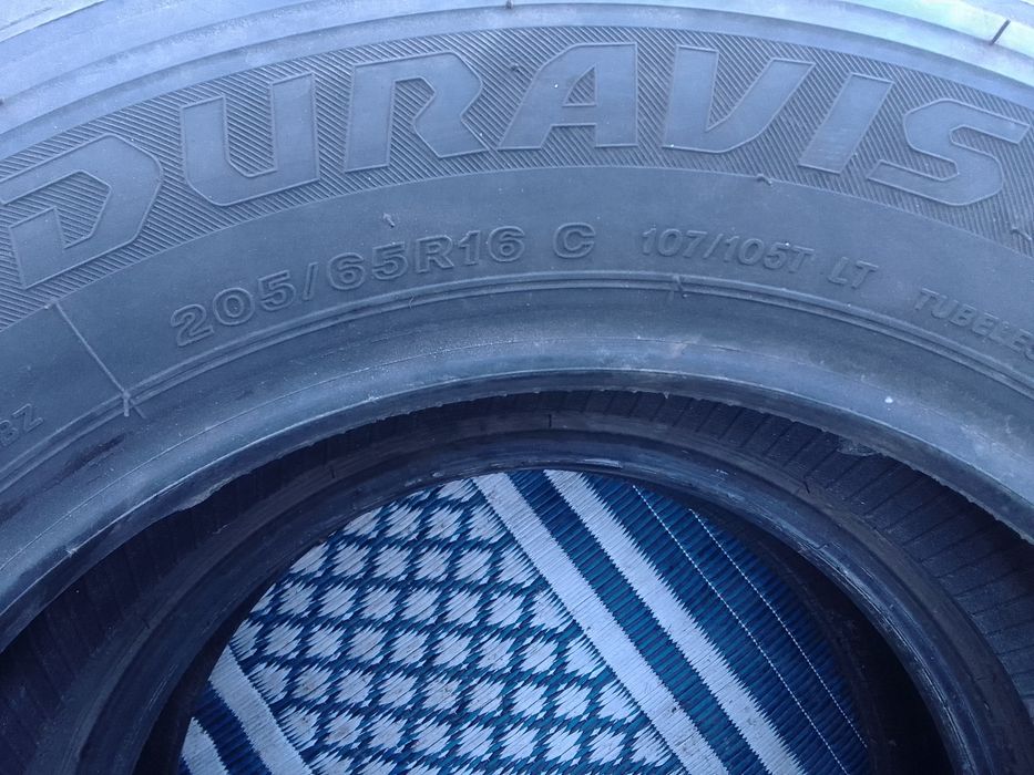 2 Opony letnie 205/65r16C BRIDGESTONE 2022r 6.5mm