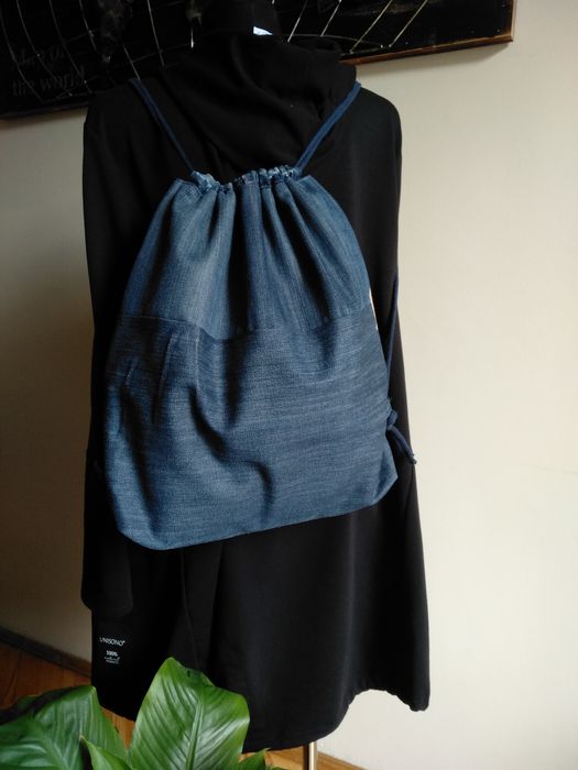 Jeansowy sportowy plecak