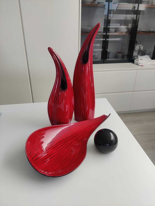 Conjunto decorativo 4 peças cerâmica - vermelho e preto