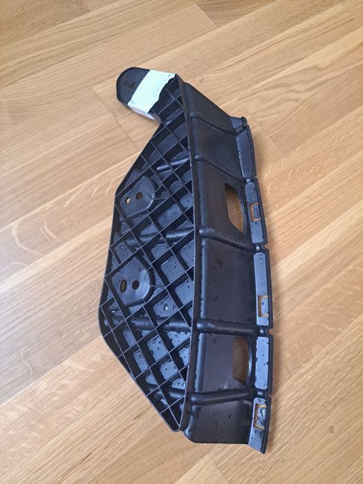 Кронштейн кріплення Форд