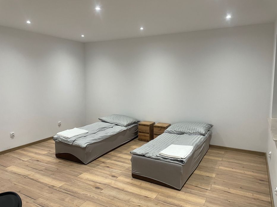 Kwatery Pracownicze, noclegi Gliwice, Parking