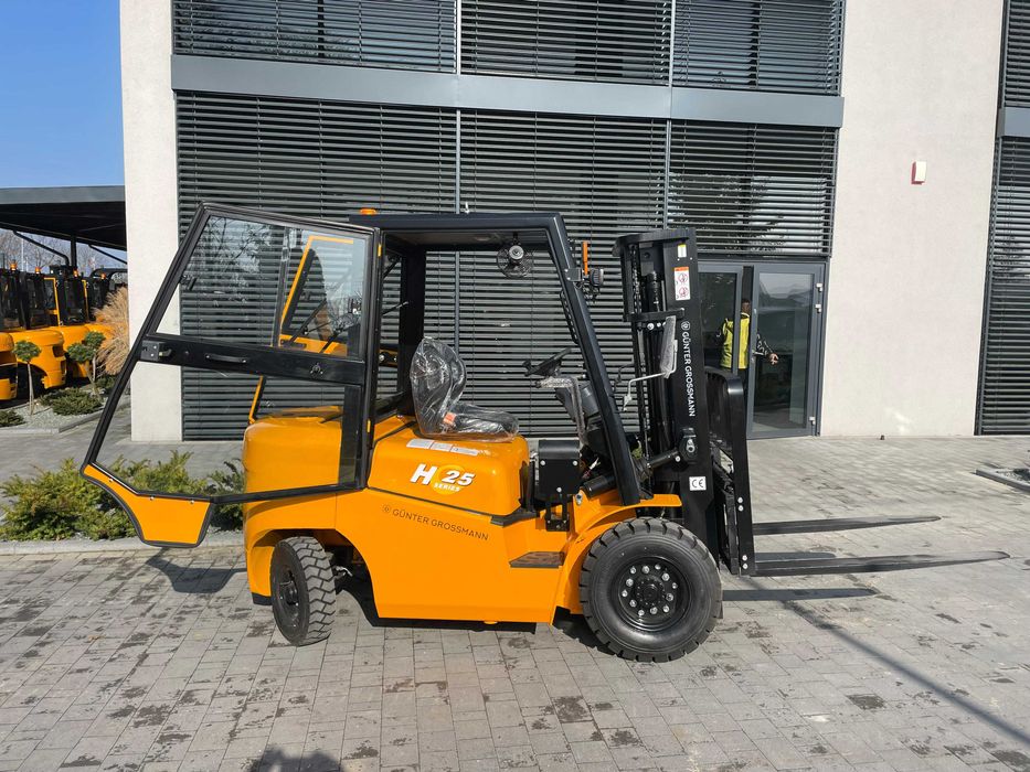 Wózek widłowy, kabina Gunter 2.5T. Nowy.  3 lata gwarancji