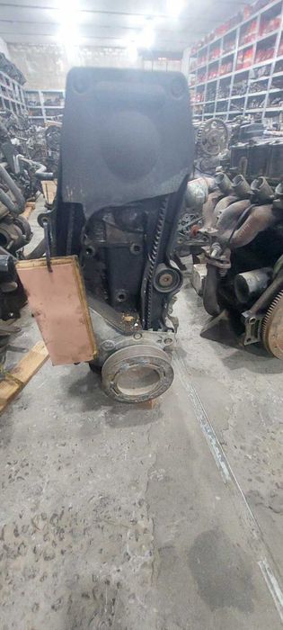 Двигатель на  Daewoo Rezzo/ Tacuma 1.8