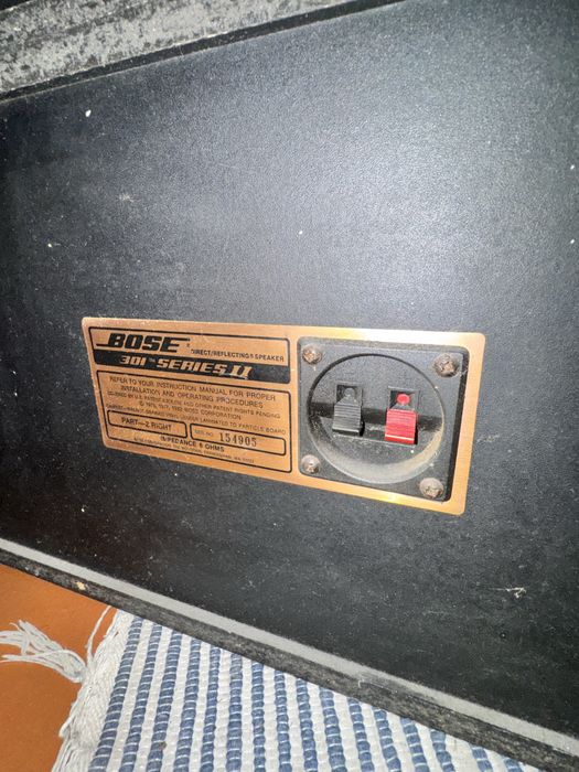 Par de colunas Bose 301 serie ll - Melhor Oferta