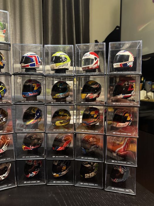 Coleção capacetes motogp