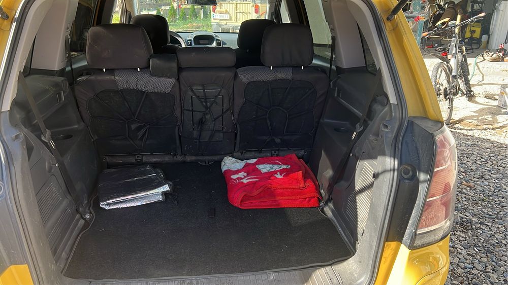 Opel Zafira B 1.9 CDTI