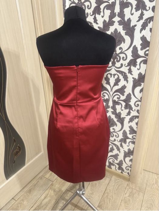 Сукня  літня святкова 48р.