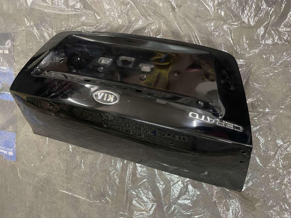 Кришка багажника KIA Cerato EX
