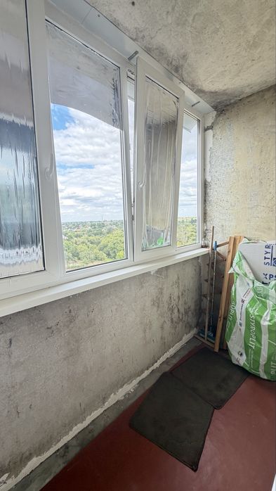 Продам квартиру р-н ПТУ