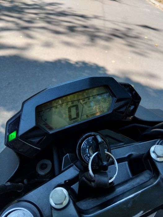 Мотоцикл Kawasaki z 250