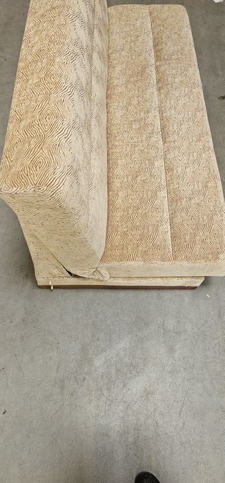 Sofa rozkładana używana bez boczków