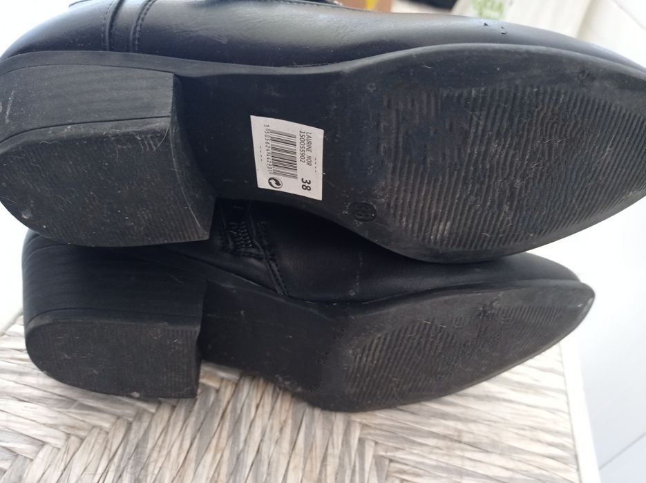 Botins impecáveis - pretos64729680500099121