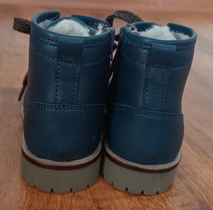 Skórzane buty Apawwa