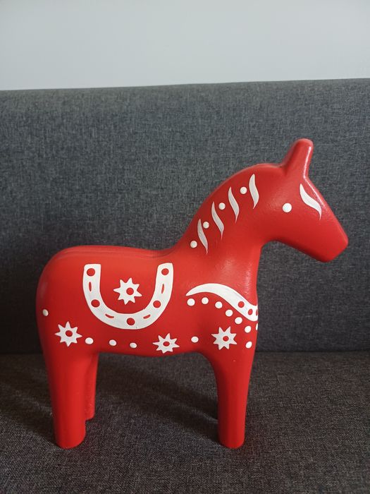 Drewniany konik .Nowy