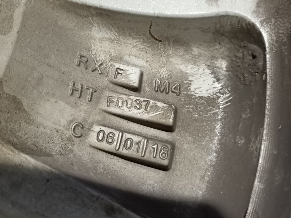 Komplet kół aluminiowych dogde ram  18 cali