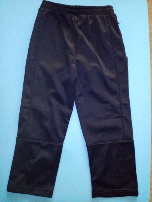 NOWE Spodnie dresowe czarne Slazanger 5-6lat D014