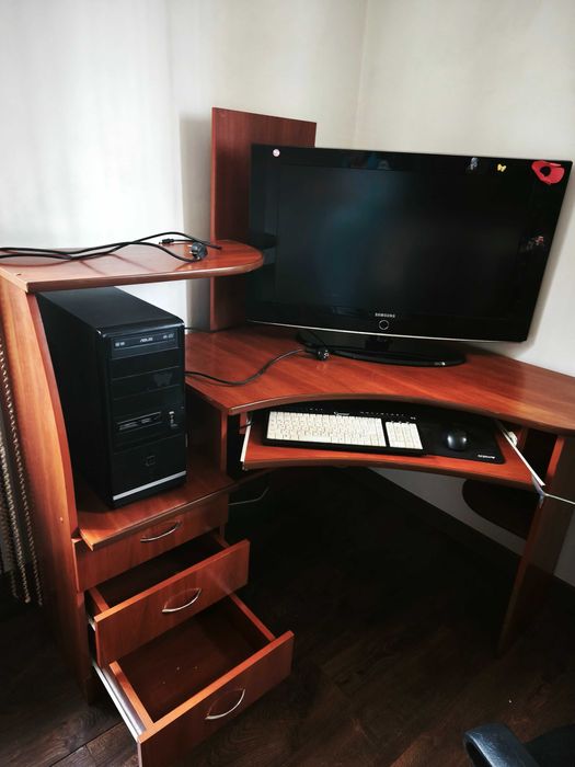 комп ютерний стіл кутовий