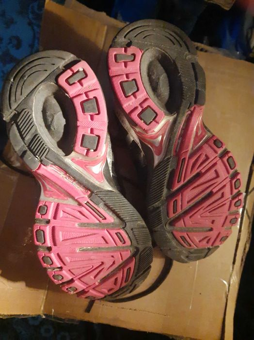 Buty Puma 38 sportowe